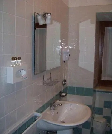 Hotel Sgariglia 2*
